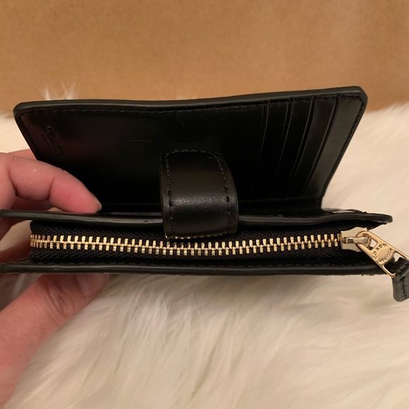 💕🛍 NEW💕 COACH WALLET - Picture 5 of 7
